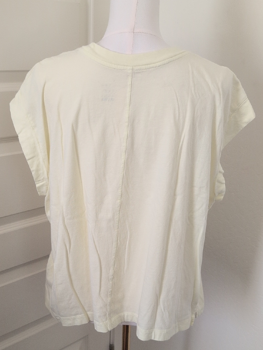 A NEW DAY Cap Sleeve Top Light Butter Yellow Size XXL - Picture 3 of 6